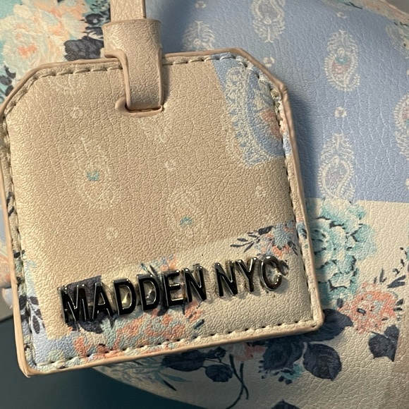 Steve Madden Hobo Handbag - EUC - Picture 9 of 13